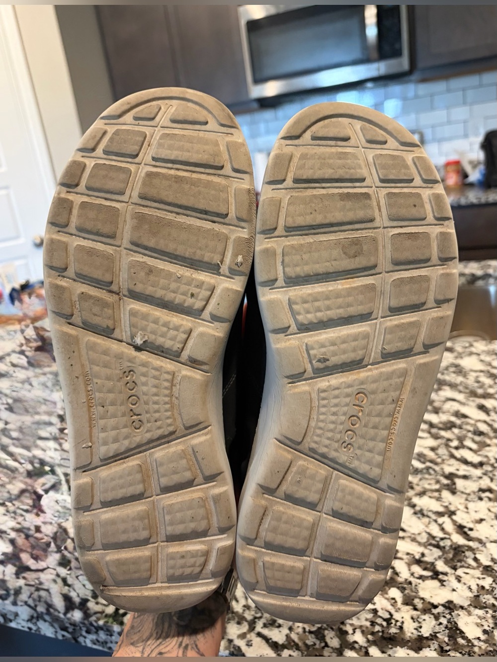 Men's Crocs Kinsale Lace up Sneakers - Picture 4 of 5